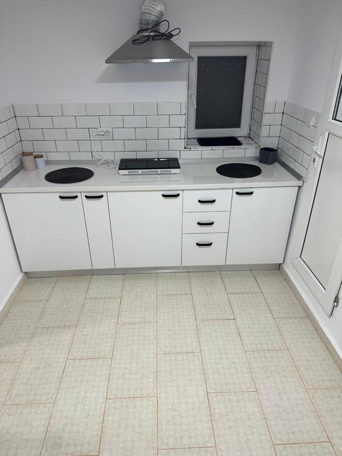 Apartamnet Regim Hotelier Букурещ Екстериор снимка